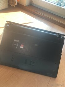 Notebook Asus + telefon Xiaomi Redmi note 9 - 5