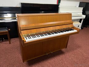Menší piano May Berlin v záruce, doprava PRODÁNO - 5