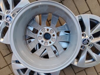 alu kola 5x100 r15 Škoda Fabia 4. - 5