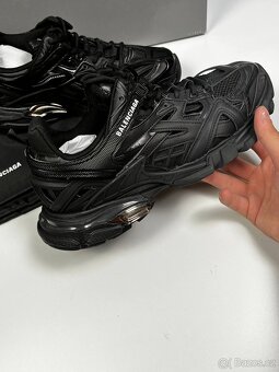 Balenciaga track - 5
