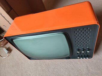 Retro televizor Tesla Satelit - 5