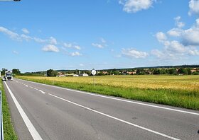 Prodej komerční pozemek v Holicích - 5