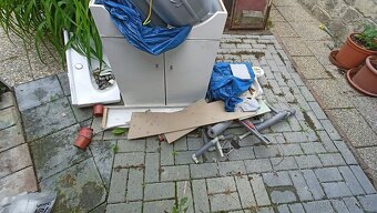 Umyvadlo, skříňka pod umyvadlo, bojler - 5