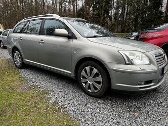 Toyota Avensis - 5