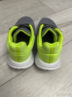 Dětské tenisky Adidas vel.33 - 5
