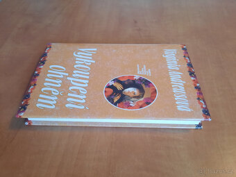 Série Květy z půdy - 5