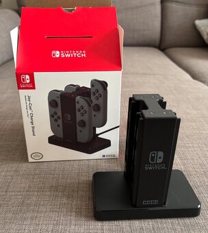 Nintendo nabíjecí stanice Joy-Con Charge Stand - 5
