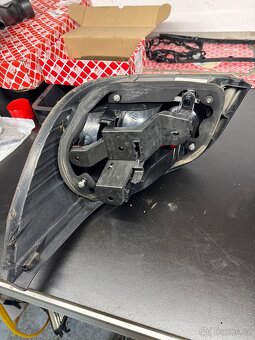 Zadní světla z BMW E60 - 5