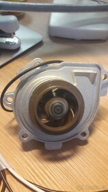 Opel vodní pumpa - 5