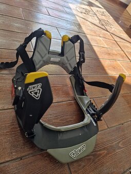 Leatt stx carbon road. - 5