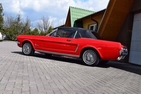 Ford Mustang Cabriolet - 5