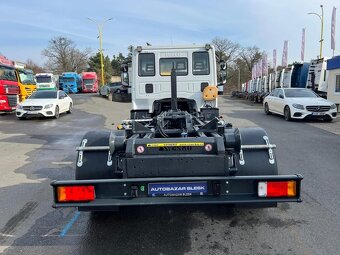 Iveco 75E18 Kontejner Nová nástvaba 5t - 5