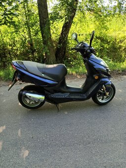 Skútr 50 Suzuki Katana - 5