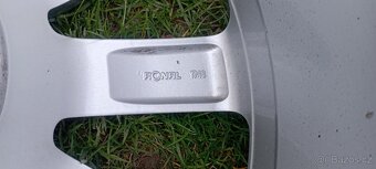 VW Touran R 18 - 5