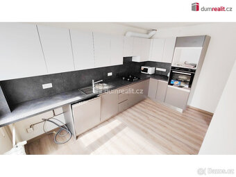 Světlý byt 2+1 po kompletní rekonstrukci, 62 m2 + 4 m2 balko - 5