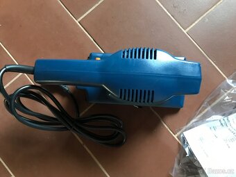 vibrační elektrická bruska - NOVÁ - 5
