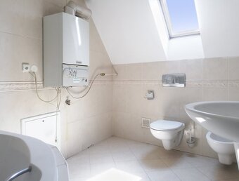 Pronájem bytu 3+kk, 75 m² Staré Město - 5