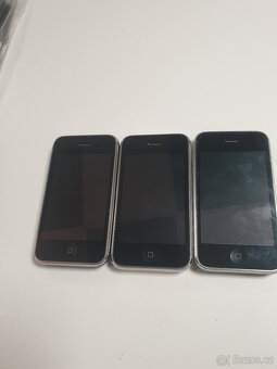 iPhone 3G a iPhone 3GS na ND - 5