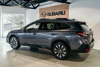 Subaru Outback 2.5i ES Premium AWD Lineartronic3 - 5