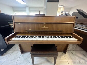 Steinway & Sons mod. Z 114 se zárukou 5 let, doprava zdarma - 5
