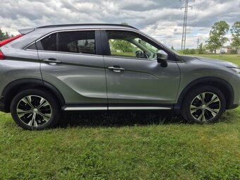 Prodám Mitsubishi Eclipse Cross 1.5 T 120kW - KLIMATIZACE - 5