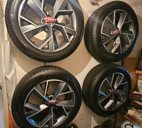 TRIGLAV R19, 7Jx19H2,Continental WinterContact TS 870 235/50 - 5