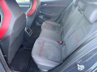 Volkswagen Golf GTI Clubsport - 5