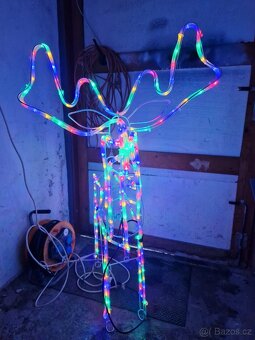 Svítící pohyblivý SOB  - LED DEKORACE - 5