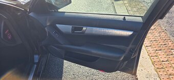 Mercedes - Benz C - 5