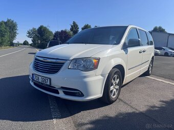 Chrysler Town Country 3,6 V6 RT El dveře DO 2011 DPH - 5