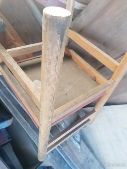 Retro dřevěné pevné židle - 5