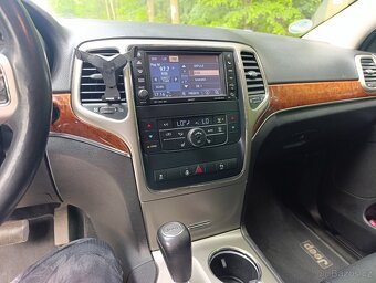 Jeep grand Cherokee  WK2 - 5