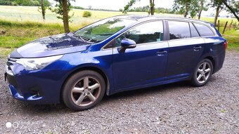 Toyota Avensis 2,0 D 105 kw - 5
