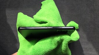 Samsung Galaxy S22 5G 256GB – Černý - 5