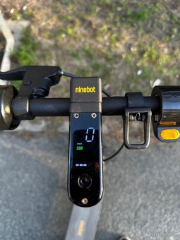 Elektro koloběžka Ninebot Max G30p - 5