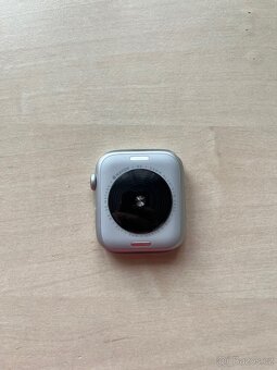 Apple Watch SE 2023 GPS + Cellular 44mm pouzdro - 5