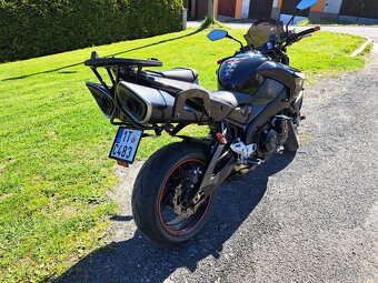 Suzuki B-King 2011 + 3 kufry - 5