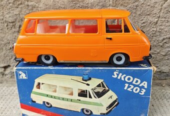 ŠKODA 1203 - 5