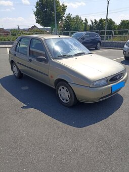 Prodám Ford Fiesta 1,3 - 5