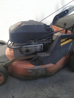 Velká sekačka Dolmar na ND - 5