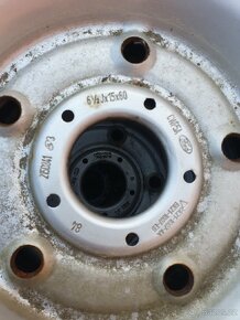 5X160 r15 komplet pneu v disku ford tranzit - 5