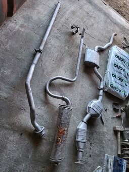 Výfuky Volha a Sierra, volat - 5