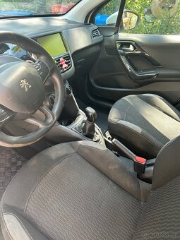 🚗 Peugeot 208 1.0 PureTech, 54 kW, 2016, 132 000 km - 5