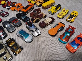 Hot-wheels sada 134 aut - 5
