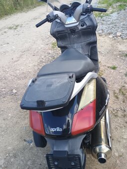 Aprilia atlantic 500 - 5