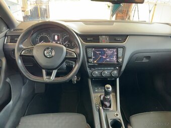 ŠKODA OCTAVIA RS 2.0 TDI DSG - 5