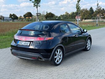 Honda Civic 1,8i-VTEC , původ ČR, 2.maj. AC - 5
