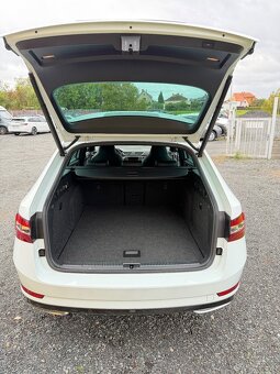 Škoda Superb, SPORTLINE 2.0 TDI 140 kW DSG TAŽNÉ - 5