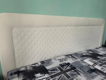 Manželská postel i s matracemi - 5