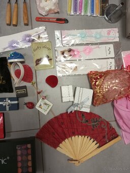 Mix věcí na výrobu dekorací za celkem 250 Kč - 5